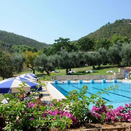 Belvedere Pugnochiuso Ξενοδοχείο με διαμερίσματα Βιέστε